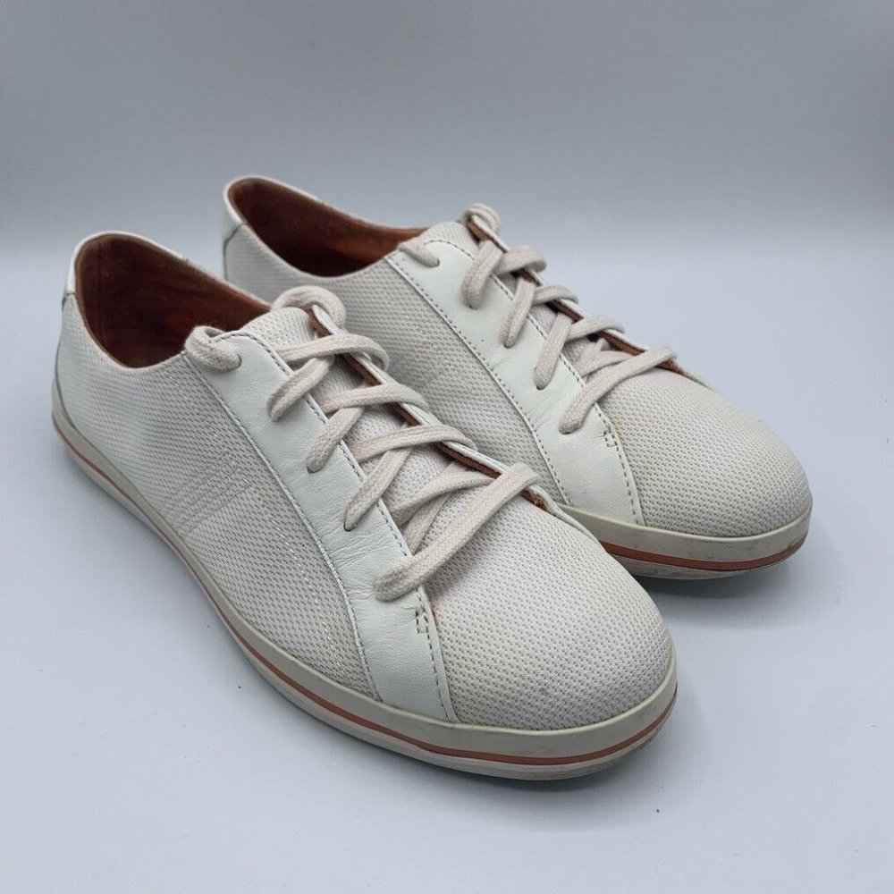 Tommy Bahama White Size 7 Relaxology Catalinah Lace-Up Sneakers Tennis Shoes